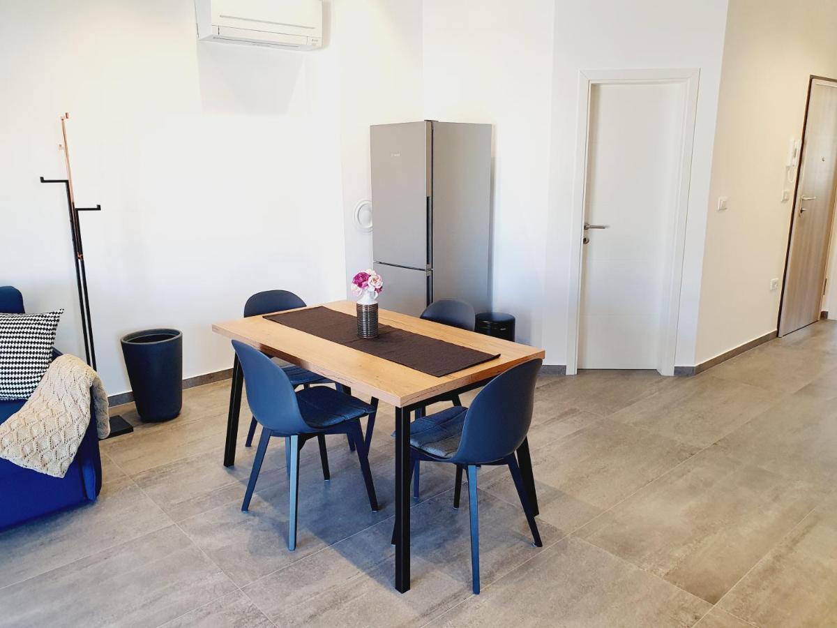 Modern Apartment Ana Premantura Exterior photo